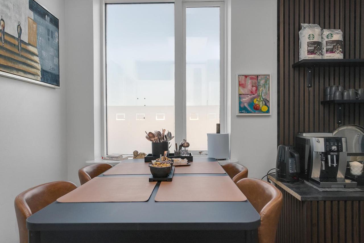 Bank Guesthouse By Kef Airport Keflavík Екстериор снимка